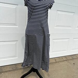 Toad & Co navy stripe dress, women's size S, navy stripe V-neck short sleeve